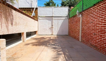 FRACC. BURGOS BUGAMBILIAS  206 13.jpg